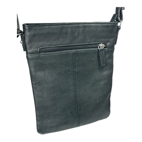 Margot Black Leather Crossbody Purse Bag 10" x 8" Adjustable Strap NWOT Zipper - Picture 5 of 13